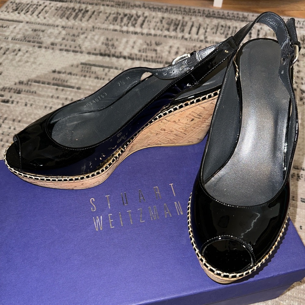 Stuart Weitzman Black Patent Leather Anline Wedge Sandals size 7.5